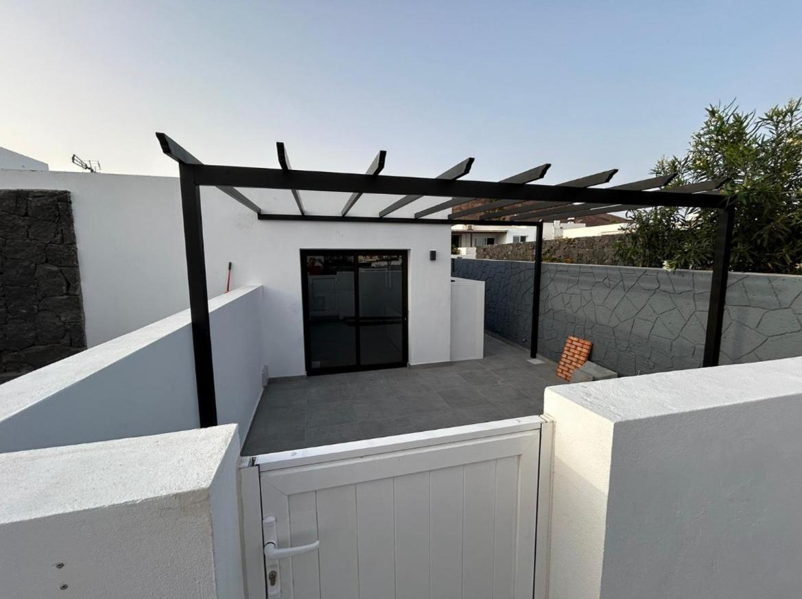 Casa Atilana Apartamento A 150 Metros De La Playa Playa Blanca  Exterior photo